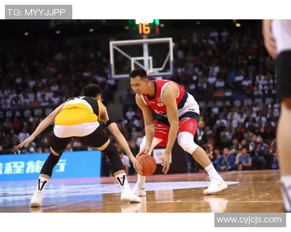 篮球场上的男明星盘点那些热爱篮球的男艺人及其精彩瞬间